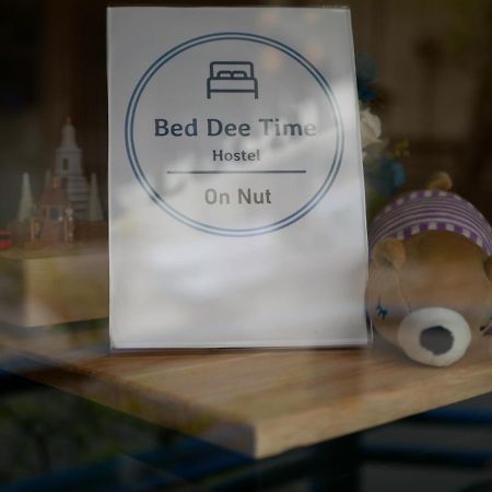 Bed Dee Time Hostel Bangkok Esterno foto
