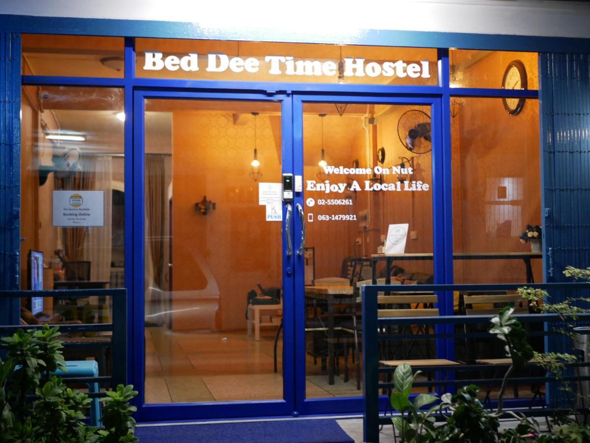 Bed Dee Time Hostel Bangkok Esterno foto