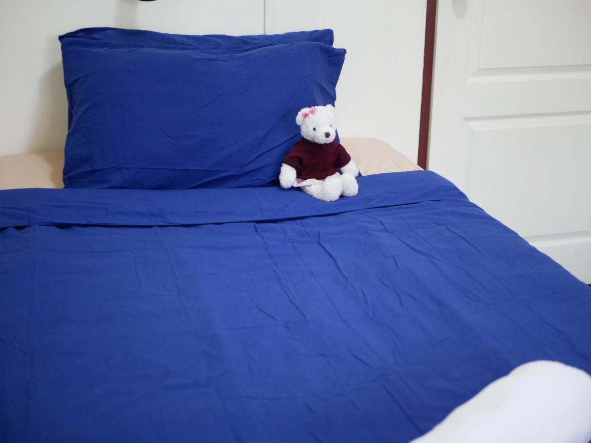 Bed Dee Time Hostel Bangkok Esterno foto