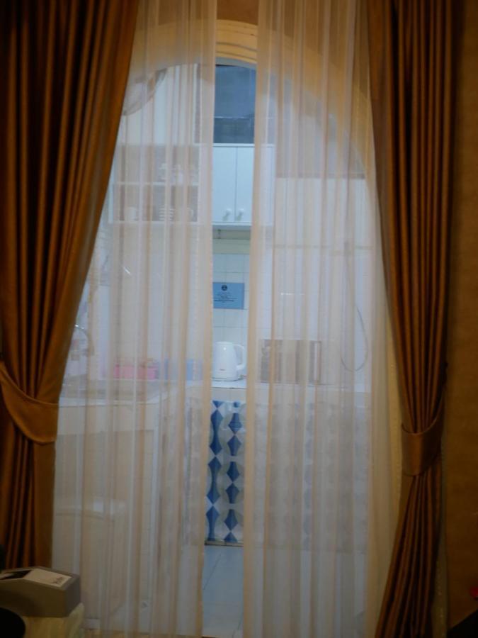 Bed Dee Time Hostel Bangkok Esterno foto