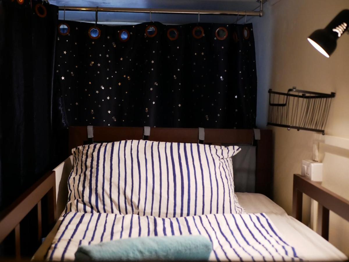 Bed Dee Time Hostel Bangkok Esterno foto
